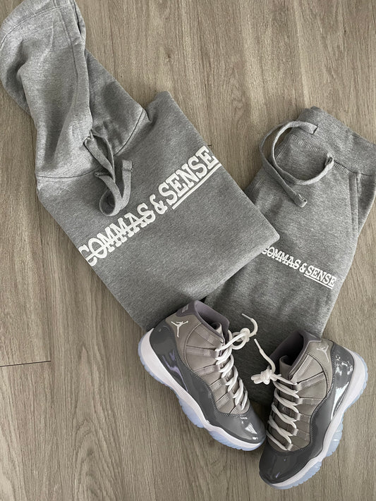 COMMAS & SENSE 3D LOGO HOODIE