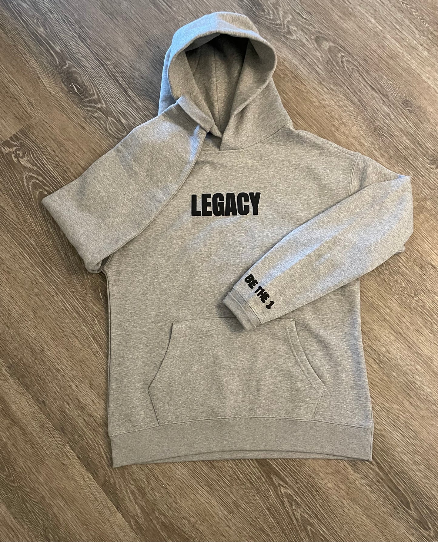 LEGACY HOODIE 'BE THE ONE'
